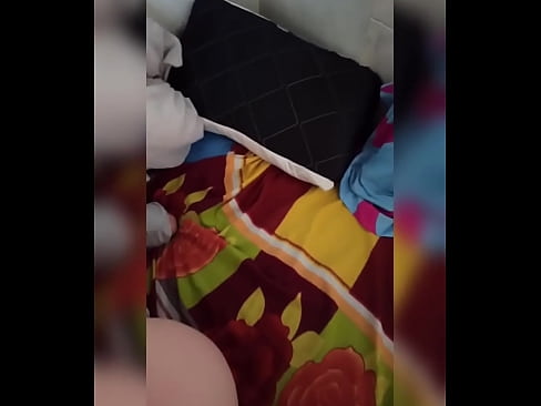 ❤️ O la'u uo e nofo na o ia i le fale ona o lana tane e alu i tafaoga ma ou te faaaogaina le avanoa e fufui ai ma faatumu lana asini i le susu. ️❌ Pono ﹏